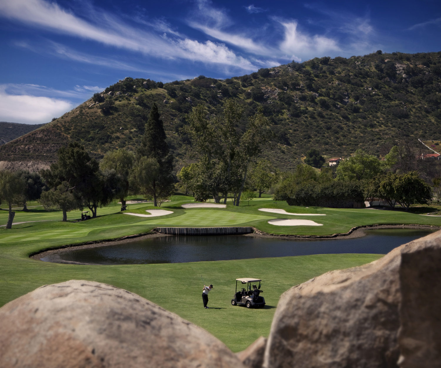 Photo of golfer playing on Sycuan Resort and Casino golf course